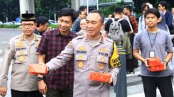 [Update] Div Humas Polri Bersama Wartawan Berbagi Takjil – Ketix.id